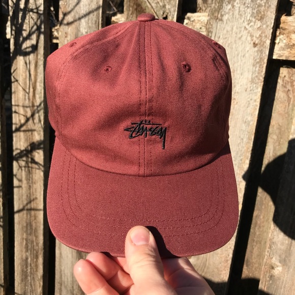 burgundy stussy hat